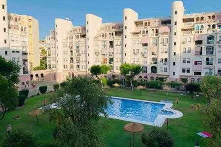 Parking Gratis Y Terraza Apartament